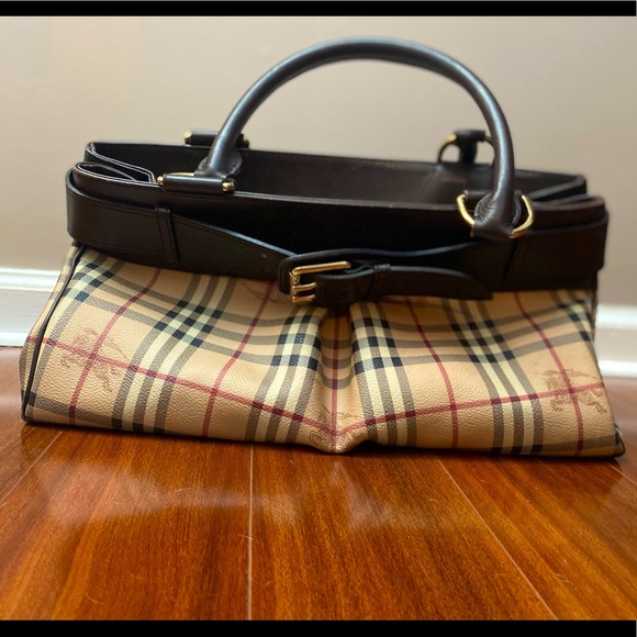 Original Burberry Handbag - Picture 1 of 10